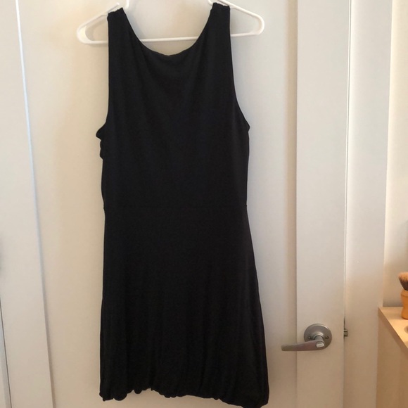 BCBG bubble dress. Large. Like new - Picture 4 of 5
